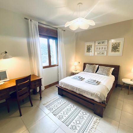 Bed and Breakfast Le Hibou Heureux Bézenac Esterno foto
